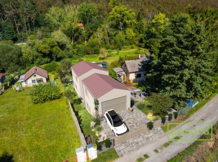 Prodej pozemku pro bydlení, 669 m²