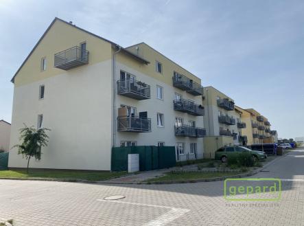 Pronájem bytu, 3+kk, 62 m²