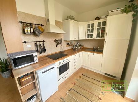 Pronájem bytu, 2+kk, 52 m²