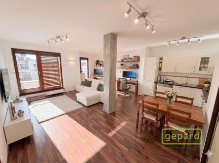 Pronájem bytu, 3+kk, 96 m²