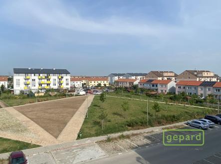 Pronájem bytu, 3+kk, 62 m²