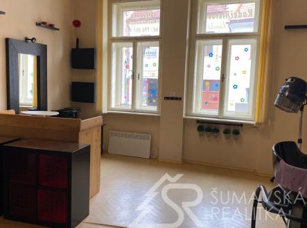 Pronájem kanceláře, 95 m²