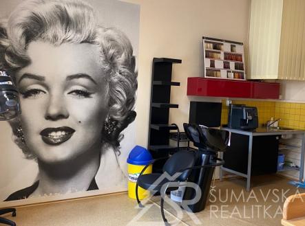 Pronájem kanceláře, 95 m²