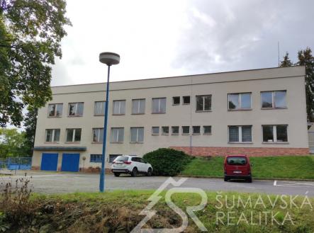 Prodej komerčního objektu, jiný, 900 m²