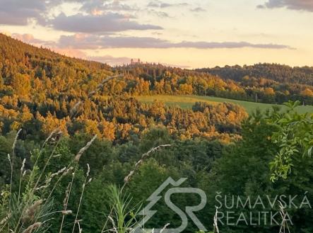 Prodej pozemku pro bydlení, 2 272 m²