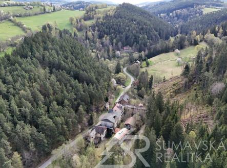 Prodej komerčního objektu, jiný, 10 000 m²