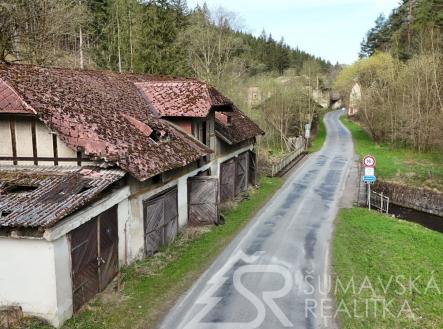 Prodej pozemku pro komerční výstavbu, 10 000 m²