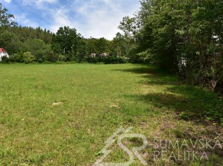 Prodej pozemku pro bydlení, 2 272 m²