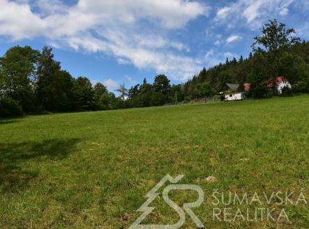 Prodej pozemku pro bydlení, 2 272 m²