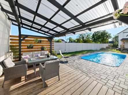 Prodej domu/vily, 221 m² obrázek