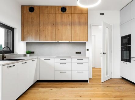 Pronájem bytu, 2+kk, 47 m²