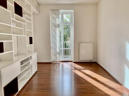 Pronájem bytu, 2+1, 63 m²