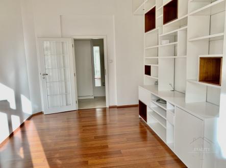 Pronájem bytu, 2+1, 63 m²