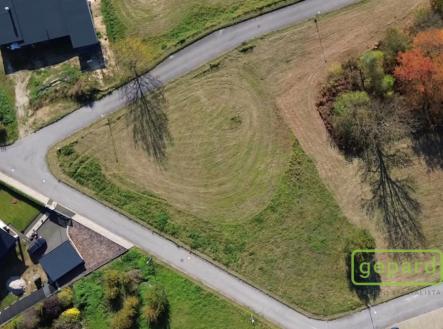 Prodej pozemku pro bydlení, 2 394 m²