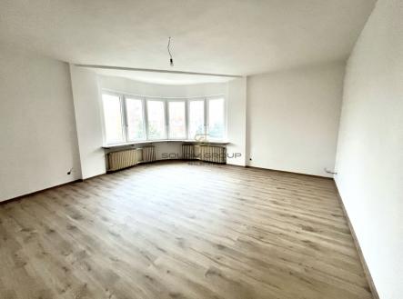 Pronájem bytu, 3+kk, 120 m²