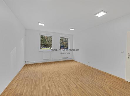 Prodej - obchodní prostor, 101 m²