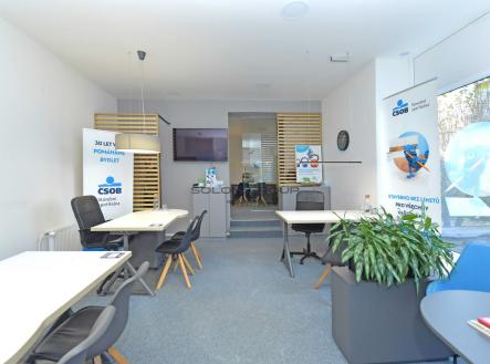 Pronájem kanceláře, 66 m²