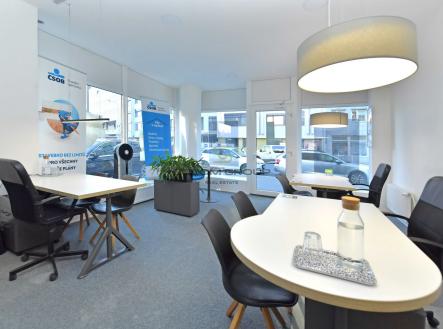 Pronájem kanceláře, 66 m²