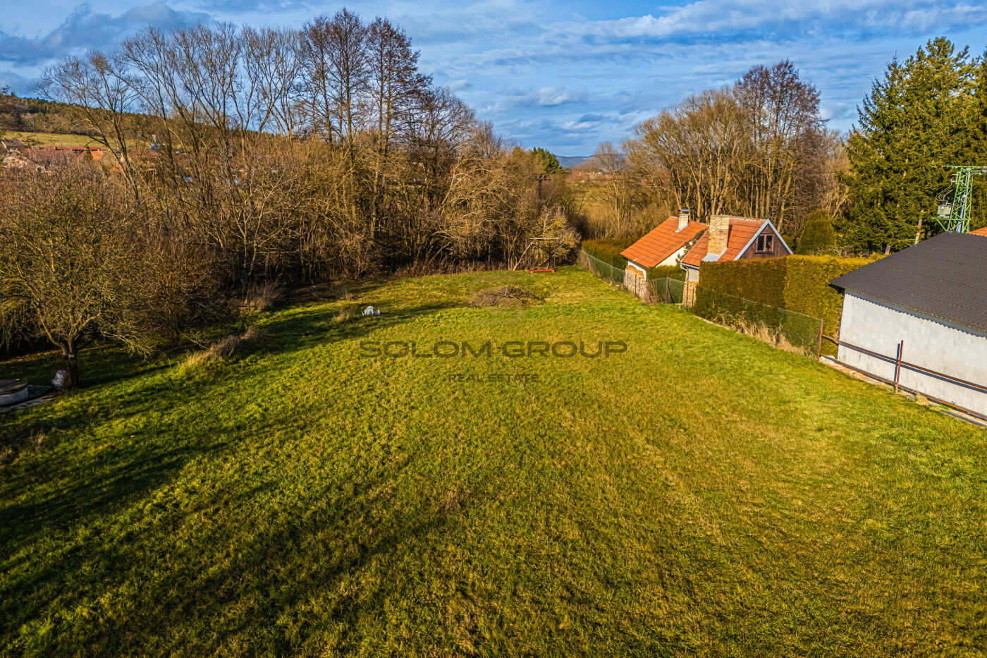 Prodej stavebního pozemku o výměře 4.472 m² Běštín, Hostomice, okr. Beroun
