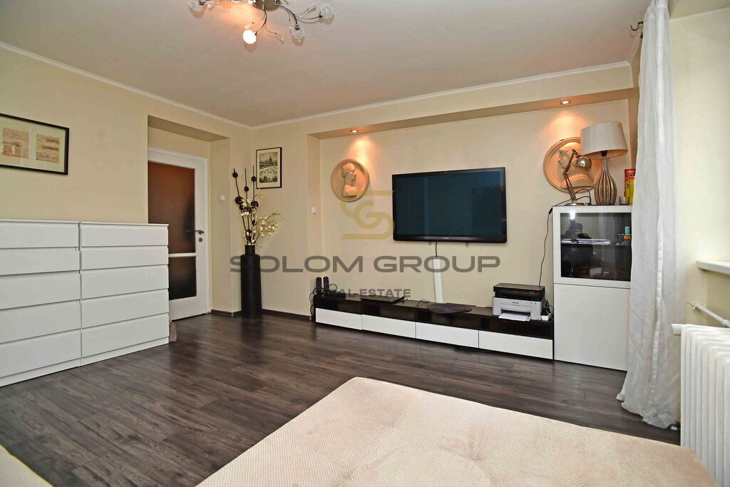 Pronájem bytu 2+1/Balkón + komora v bytě + sklep, 58 m², po úpravách, Hloubětín