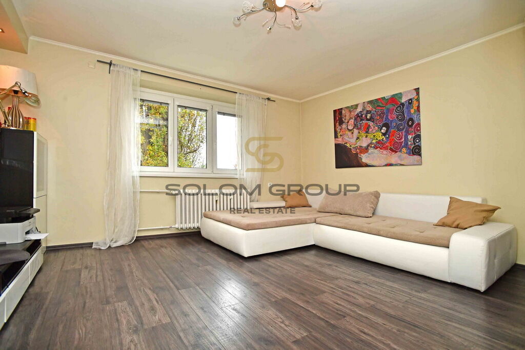 Pronájem bytu 2+1/Balkón + komora v bytě + sklep, 58 m², po úpravách, Hloubětín