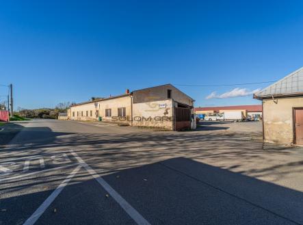 Pronájem skladovací prostor, 66 m²