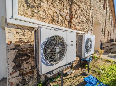 Pronájem skladovací prostor