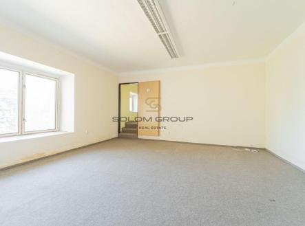 Pronájem skladovací prostor