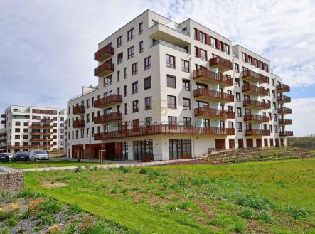 Pronájem bytu, 2+kk, 62 m²