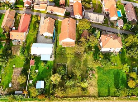 Prodej pozemku pro bydlení, 1 276 m²