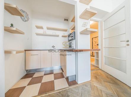 Prodej bytu, 1+kk, 45 m²