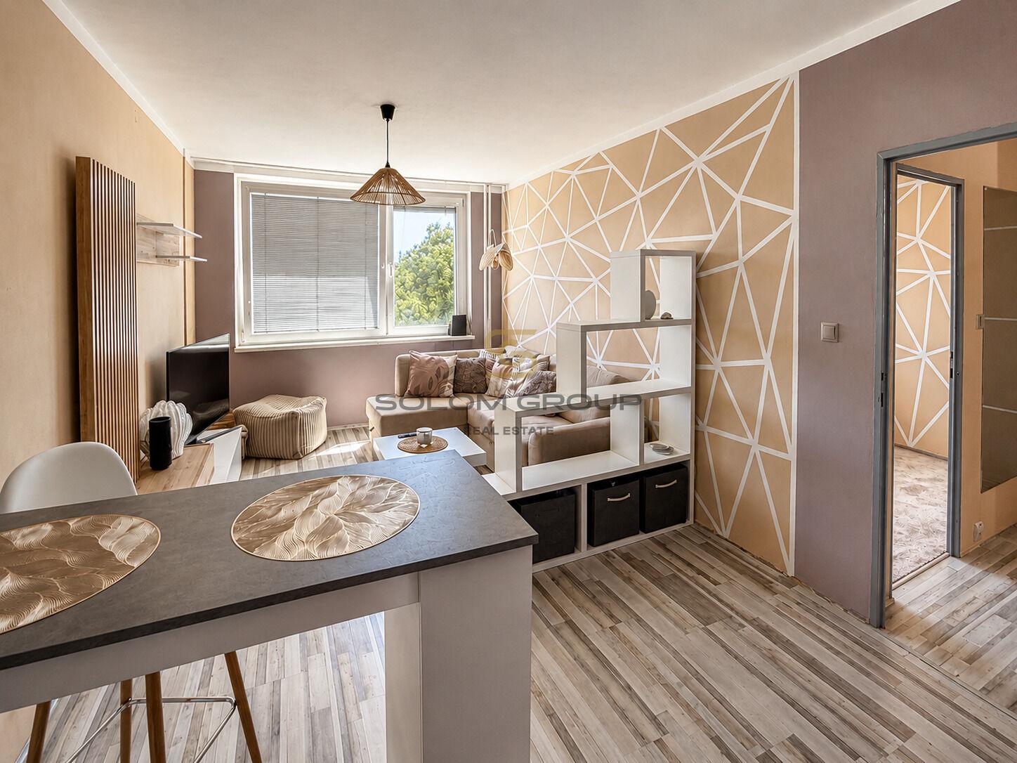 Pronájem bytu 2+kk, 45 m², Praha 4 - Krč, ul. V lískách, po částečné rekonstrukci