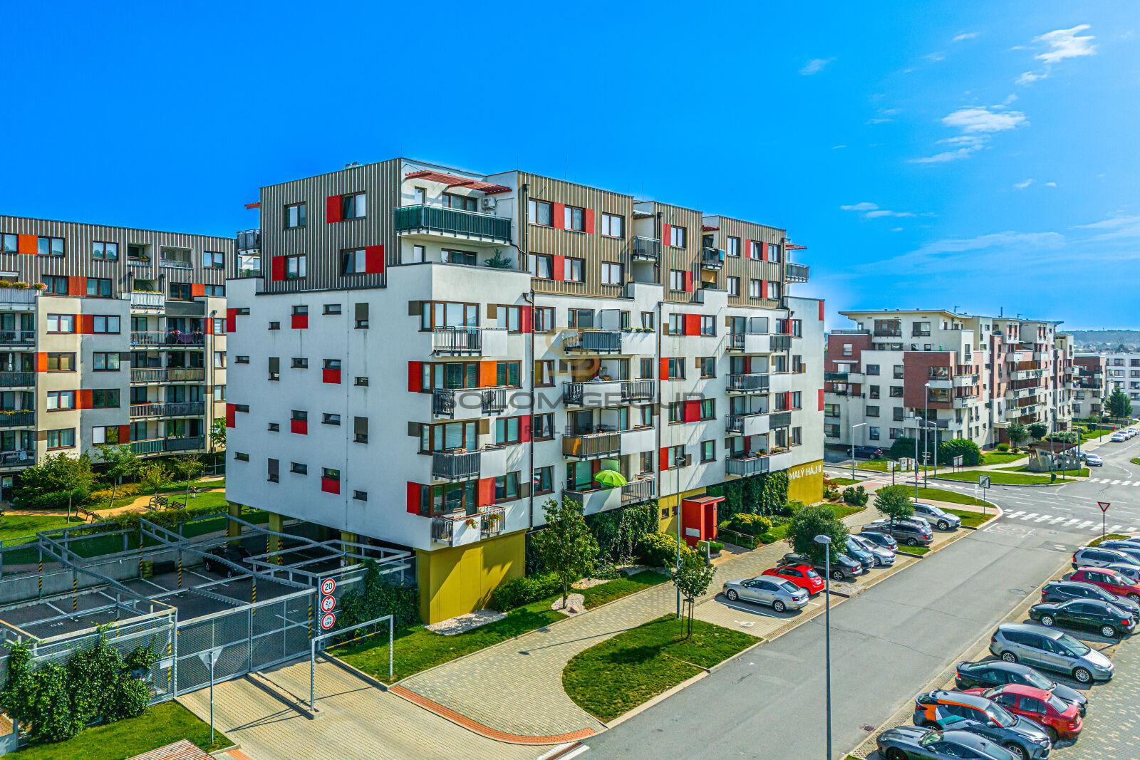 Prodej bytu 1+kk/Balkon, 45 m² + parkovací stání, sklep, Praha 10, DV, novostavba