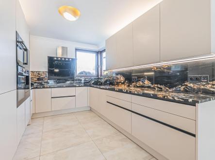 Prodej domu/vily, 212 m²
