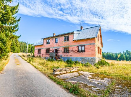 Prodej pozemku pro komerční výstavbu, 10 387 m²