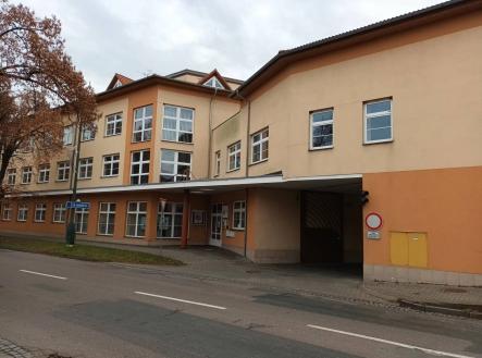 Pronájem - kanceláře, 2 440 m² obrázek