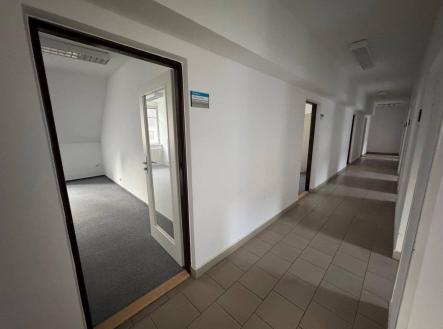 Pronájem - kanceláře, 16 m²