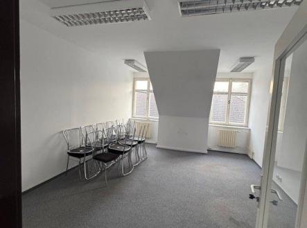 Pronájem - kanceláře, 16 m²