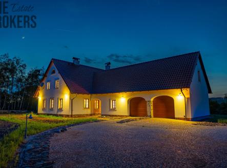 Prodej - dům/vila, 524 m²