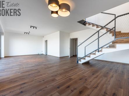Prodej - dům/vila, 179 m²