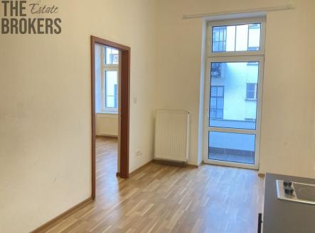 Pronájem bytu, 2+kk, 37 m²