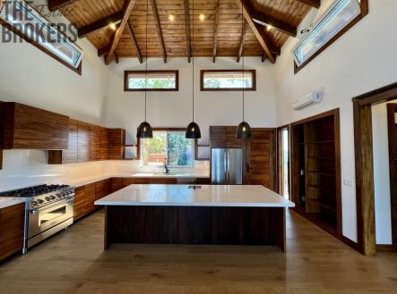 Villa Aroha, Punta Blanca