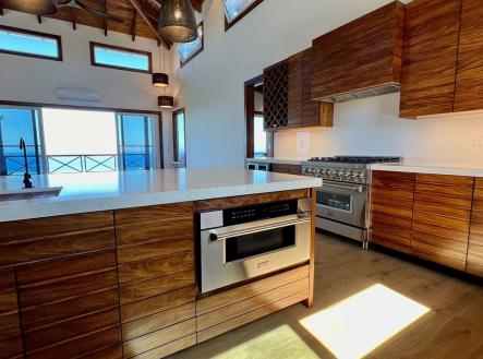 Villa Aroha, Punta Blanca