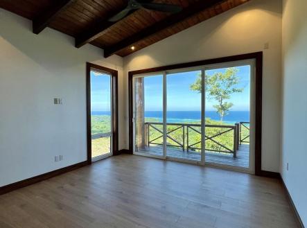 Villa Aroha, Punta Blanca