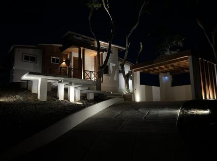 Villa Aroha, Punta Blanca