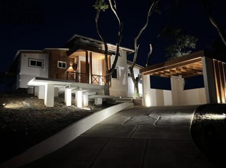 Villa Aroha, Punta Blanca