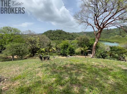LOT 6 Bodden Bight Estate, Roatan
