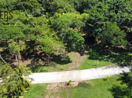 Paya Bay Beach Lot 10B Diamond rock, Roatan