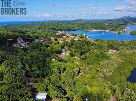 Lot S20 Terra Chula Resort, Roatan