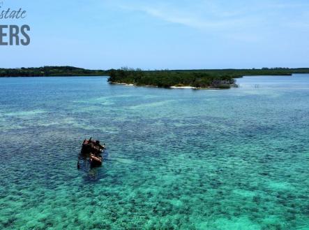 Bailey's Caye